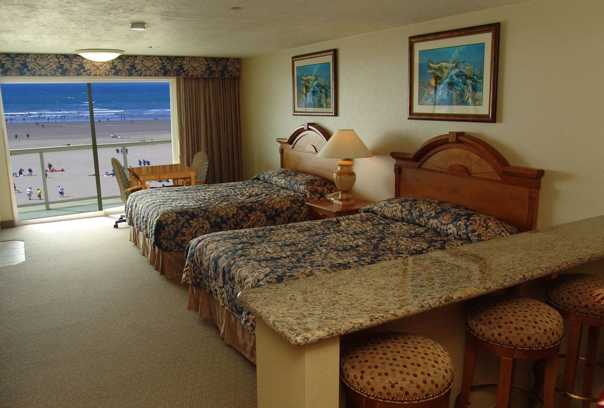 Promenade Inn & Suites Oceanfront Seaside Kamer foto